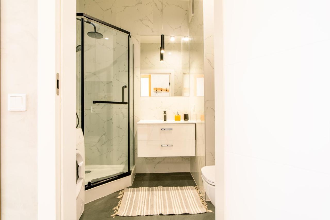 Apartamentysnu, Wola Premium II Z Parkingiem وارسو المظهر الخارجي الصورة